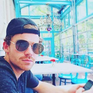 Meet your Posher, Joe